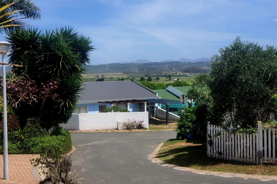 3 Bedroom Property for Sale in Fraaiuitsig Western Cape